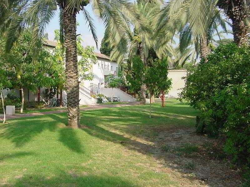 Shaar Hagolan Kibbutz Country Lodging Exterior photo