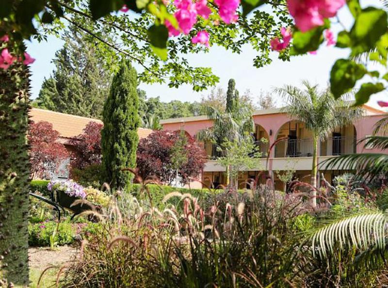 Shaar Hagolan Kibbutz Country Lodging Exterior photo